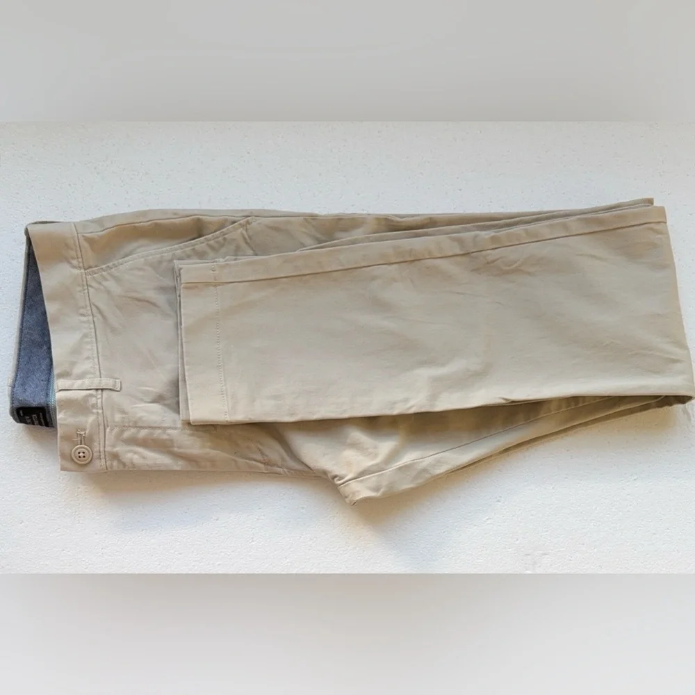 J CREW 250 FIT CHINO PANTS KHAKI 33x34 - Picture 3 of 4